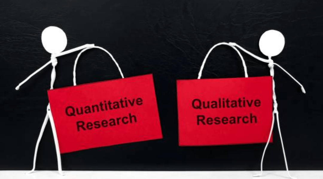 Sticker of difference between qualitative and quantitative research